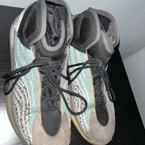 Yeezy adidas quantum Men's Shoes in Black, Gray, and Teal